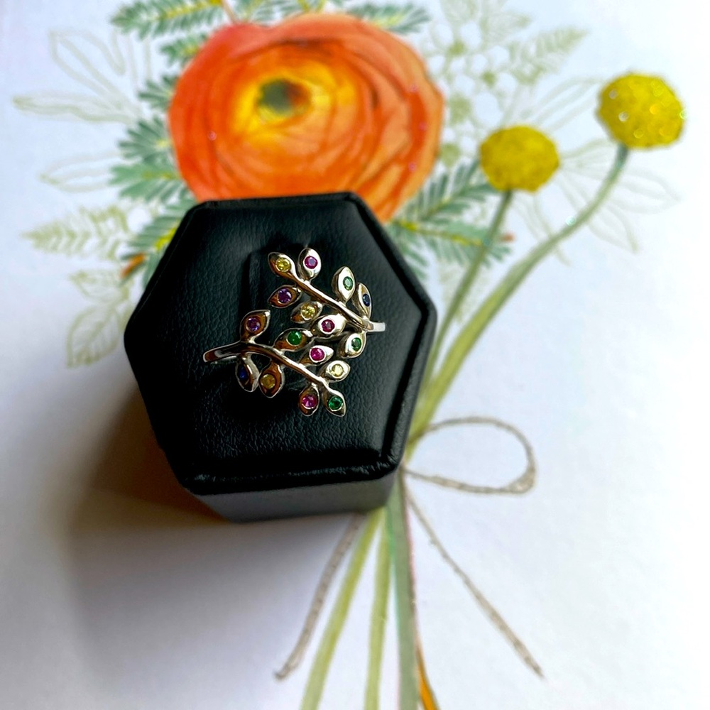 .925 Steering Silver Floral Ring Size 7.5